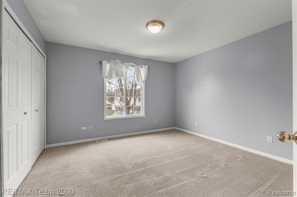 21717 Hildebrandt Drive, Flat Rock, MI 48134 — Photo 34