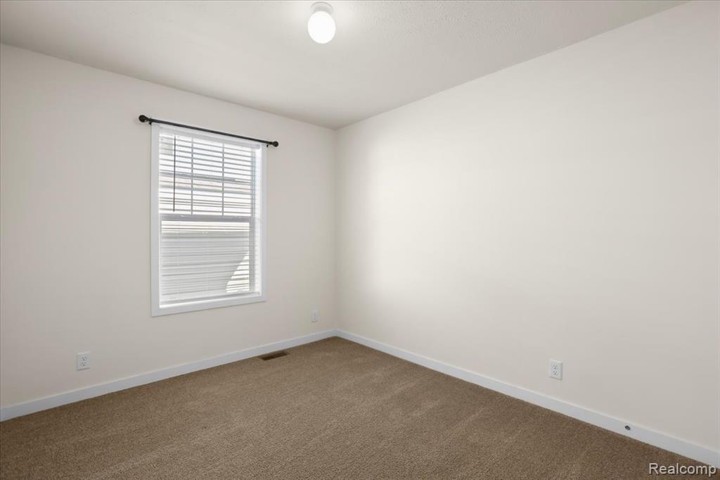 57572 Miller Court, Lenox, MI 48048 — Photo 15