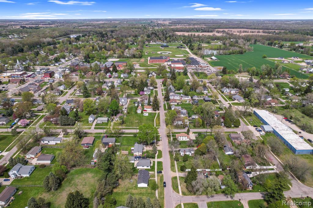 350 S Maple Street, Webberville, MI 48892 — Photo 10