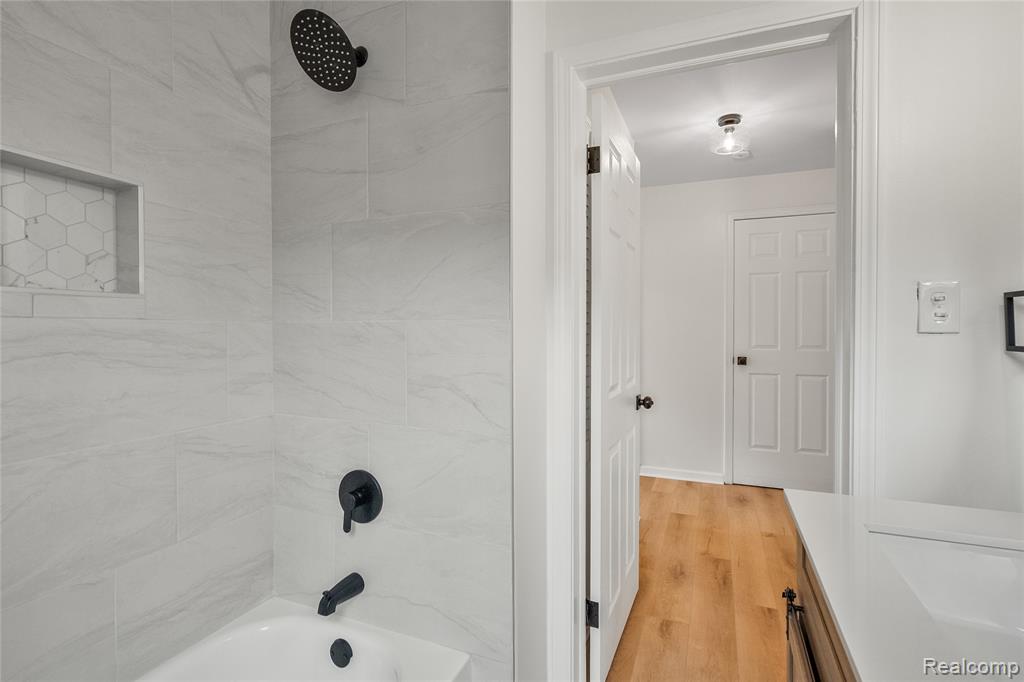 11363 Marion, Redford, MI 48239 — Photo 19