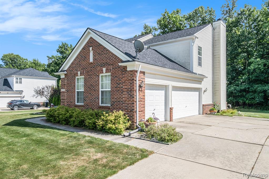 6320 Knob Bend Drive, Grand Blanc, MI 48439 — Photo 21