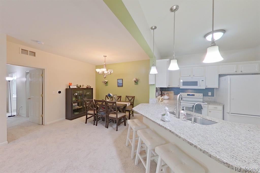 27104 CHESAPEAKE Circle, Walled Lake, MI 48390 — Photo 17