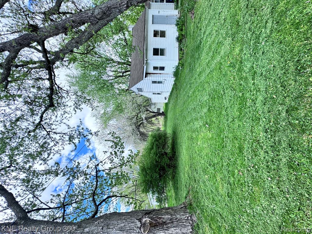 4928 Hughes Road, Lansing, MI 48910 — Photo 29
