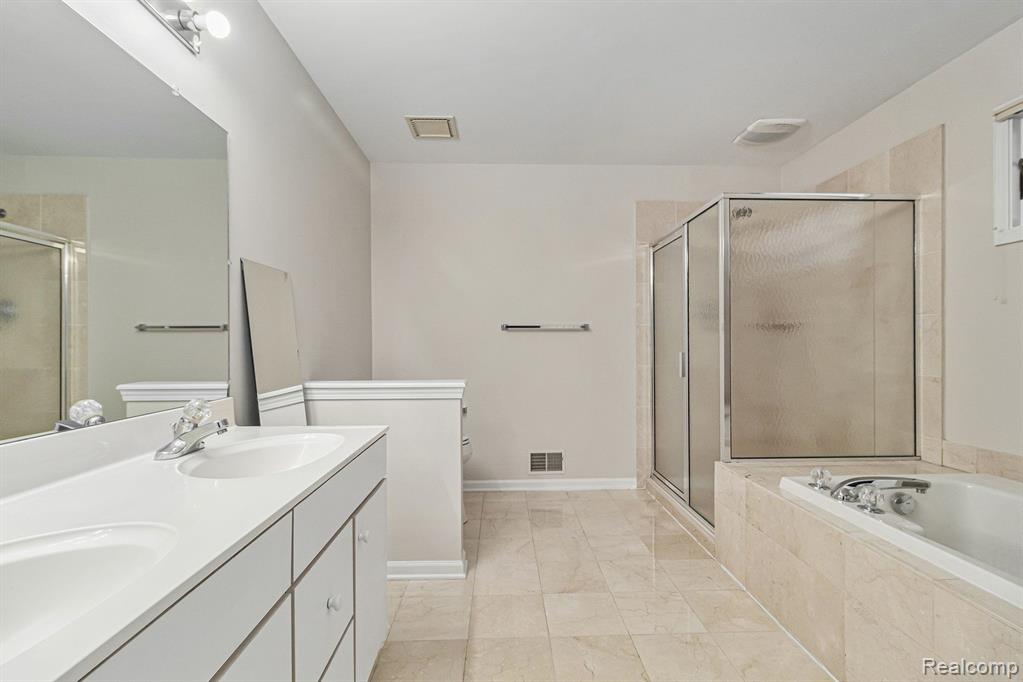 4536 Lohr Road, Ann Arbor, MI 48108 — Photo 27