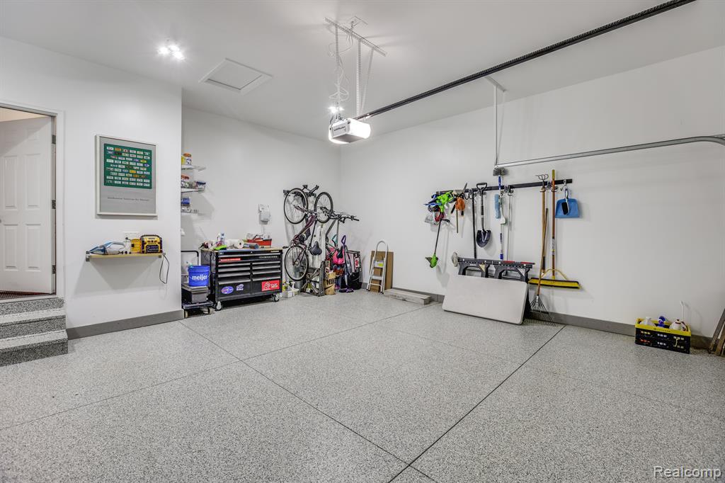 50013 NORFOLK Court, Canton, MI 48188 — Photo 17