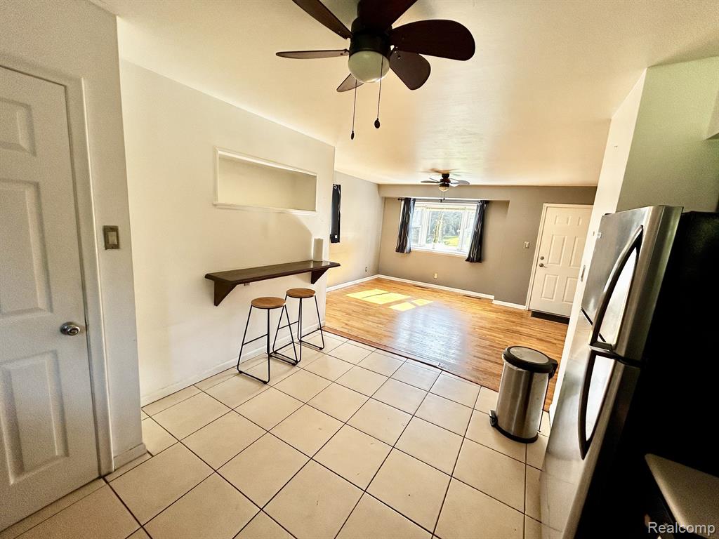 4202 BRISTOLWOOD Drive, Flint, MI 48507 — Photo 5
