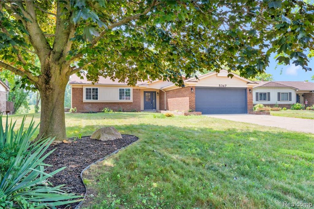 5347 Timber Ridge Trail, Clarkston, MI — Photo 3