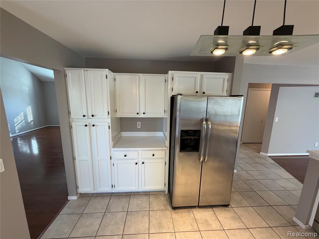 39588 Squire, Novi, MI — Photo 26