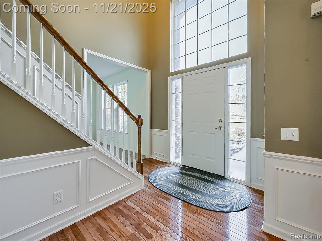 8028 Creek Bend Drive, Ypsilanti, MI 48197 — Photo 2