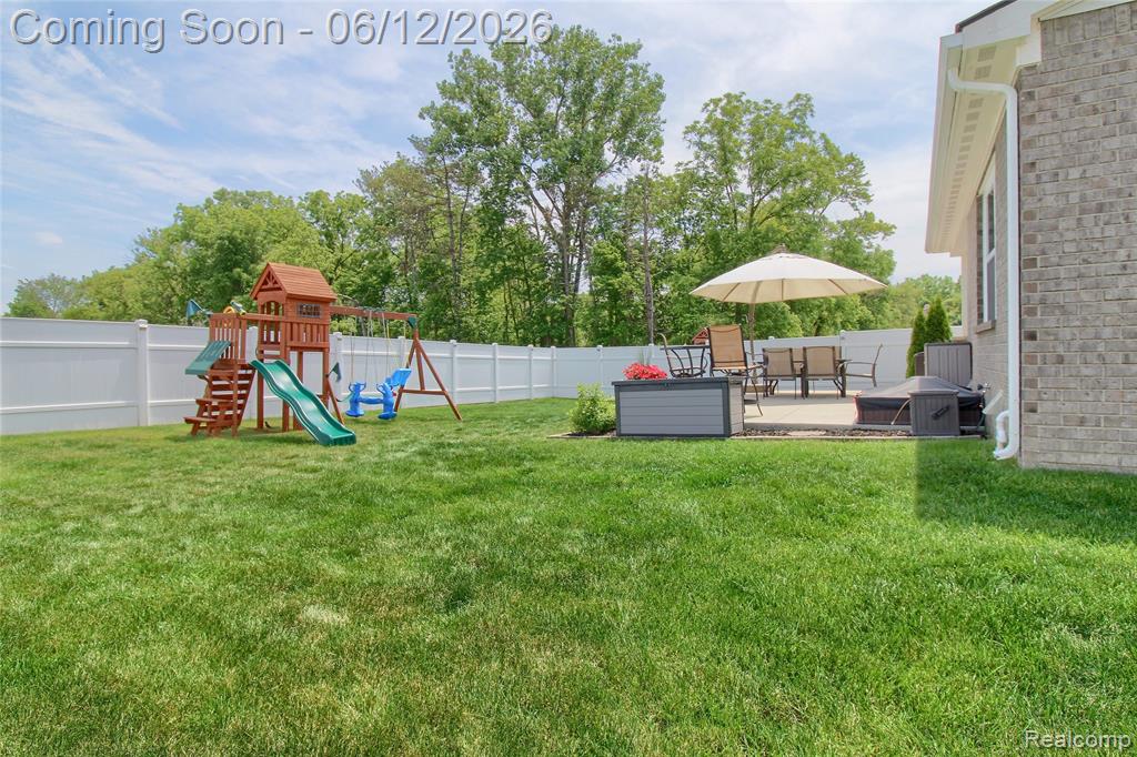 8123 Hudson Drive, Westland, MI — Photo 39