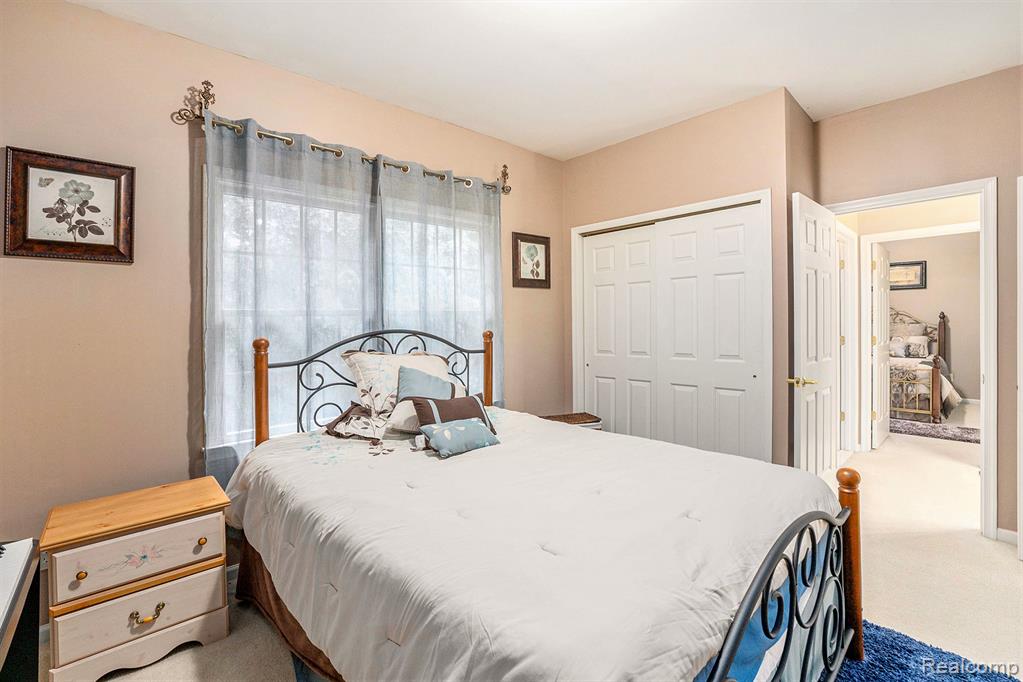 5479 Woodcreek Court, Clarkston, MI 48348 — Photo 29