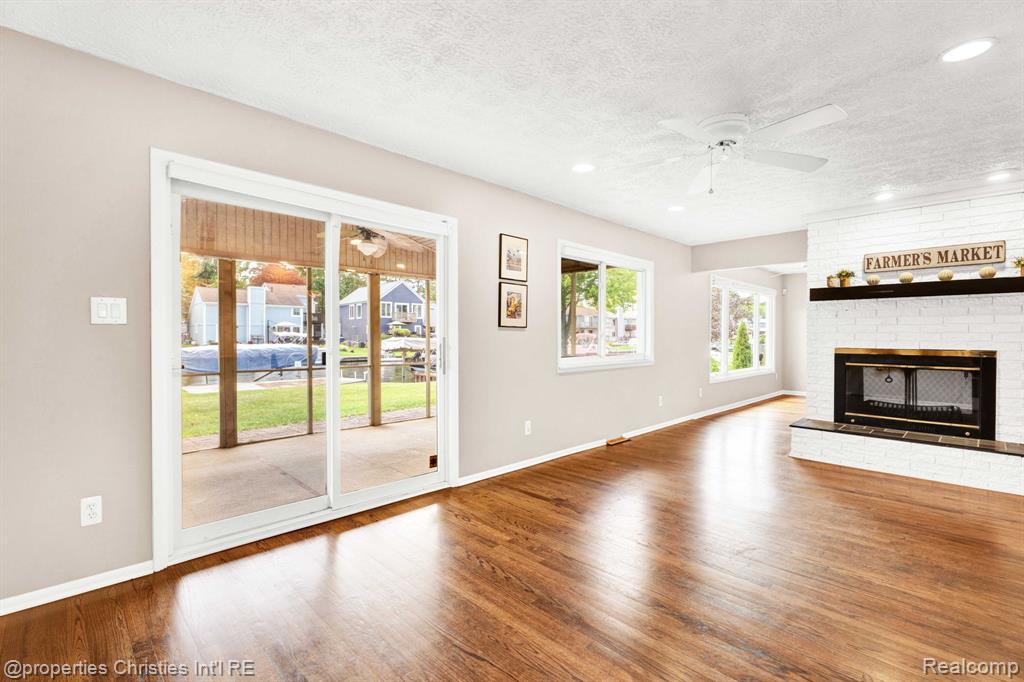 1700 MADDY Lane, Keego Harbor, MI 48320 — Photo 26