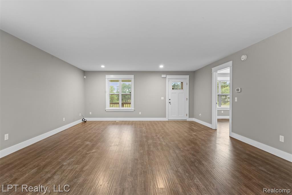 4177 Julie Kim Lane, Goodrich Vlg, MI — Photo 10