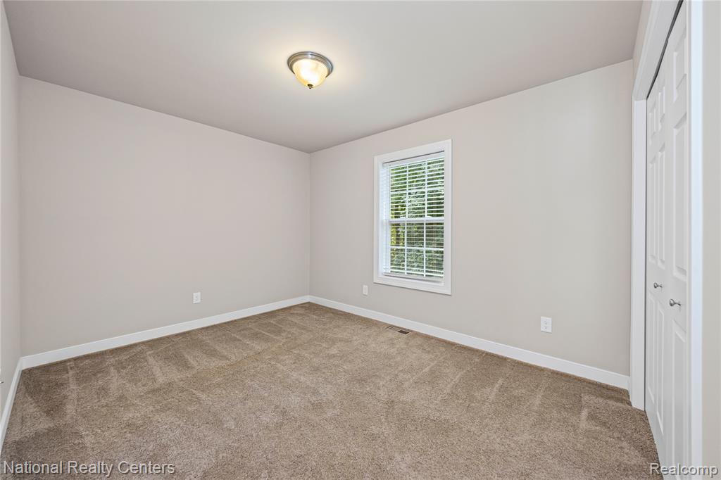 9760 Dornoch Trail, Brighton, MI 48114 — Photo 43