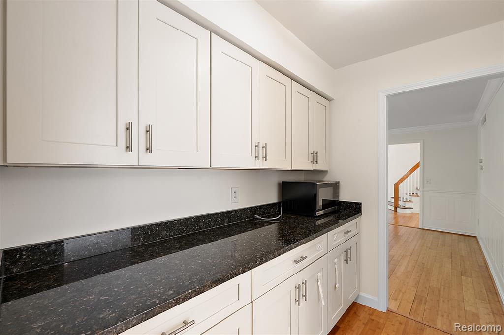 5353 W Bloomfield Lake Road, West Bloomfield, MI 48323 — Photo 14
