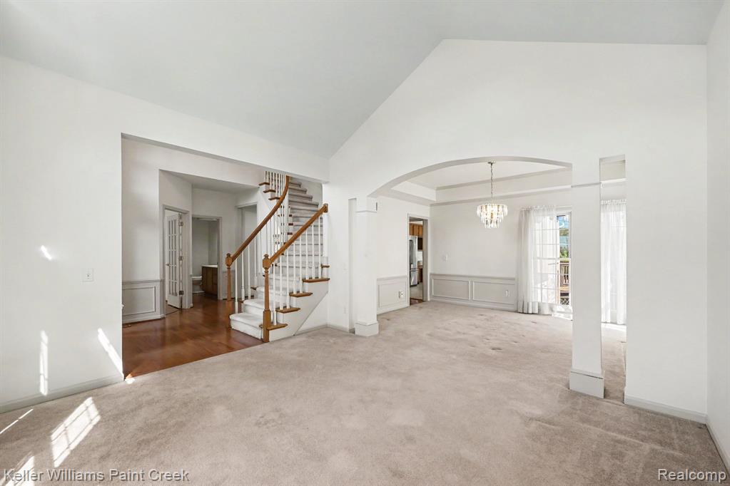 1432 Oakmont Court, Lake Orion, MI 48362 — Photo 4