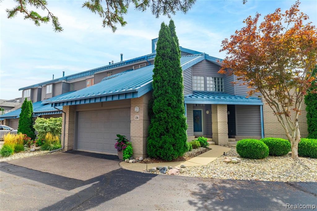24 Kreger Drive, Wyandotte, MI 48192 — Photo 4