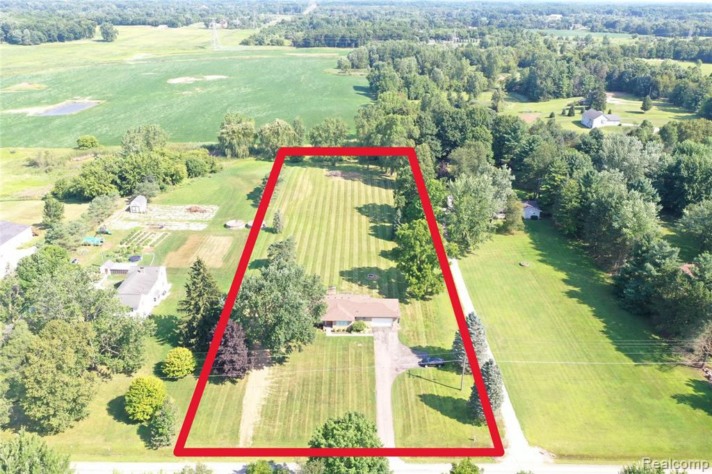 11447 Hegel Road, Atlas, MI — Photo 41