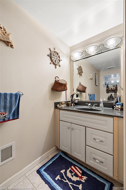 742 Feather Court, South Lyon, MI 48178 — Photo 27