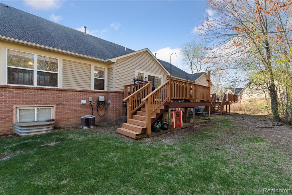 5563 PINEHURST Drive, 191, Trenton, MI 48183 — Photo 40