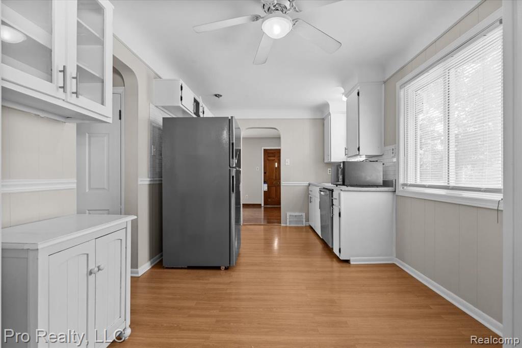 715 N Altadena Avenue, Royal Oak, MI 48067 — Photo 7