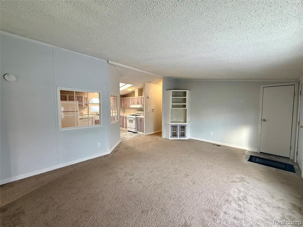 7104 Scarborough Ln., Whitmore Lake, MI 48189 — Photo 3