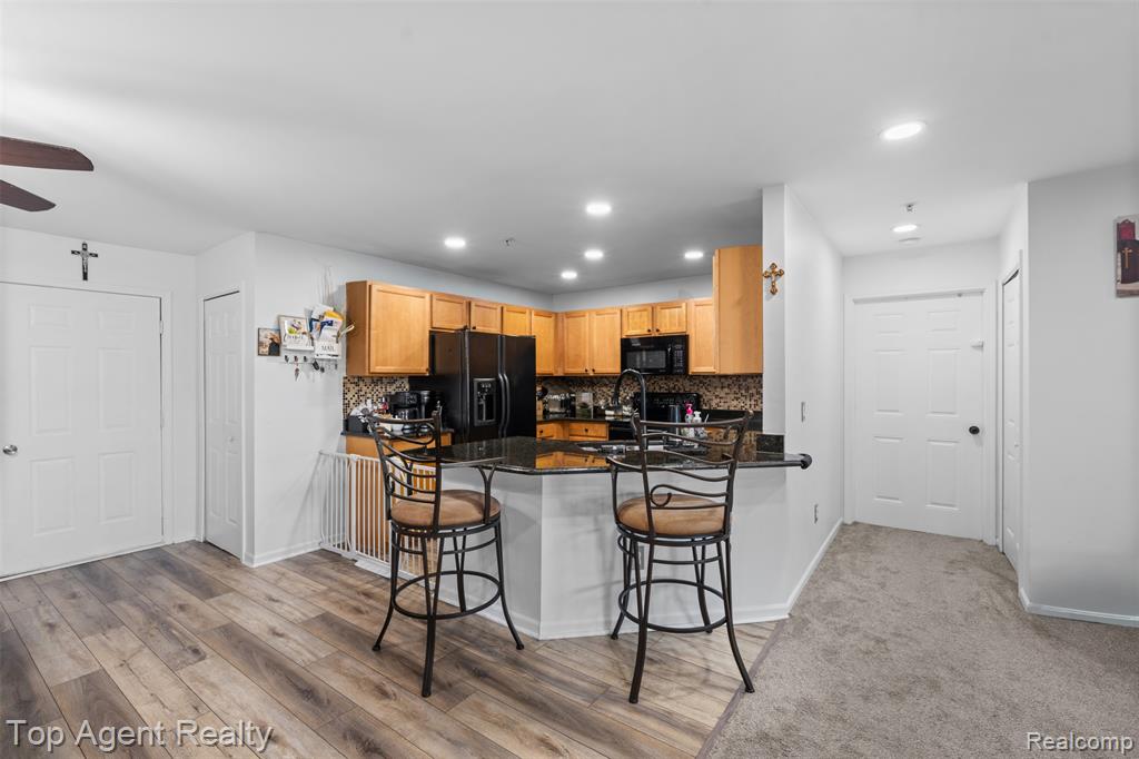 45512 Hidden View Court, Utica, MI 48315 — Photo 11