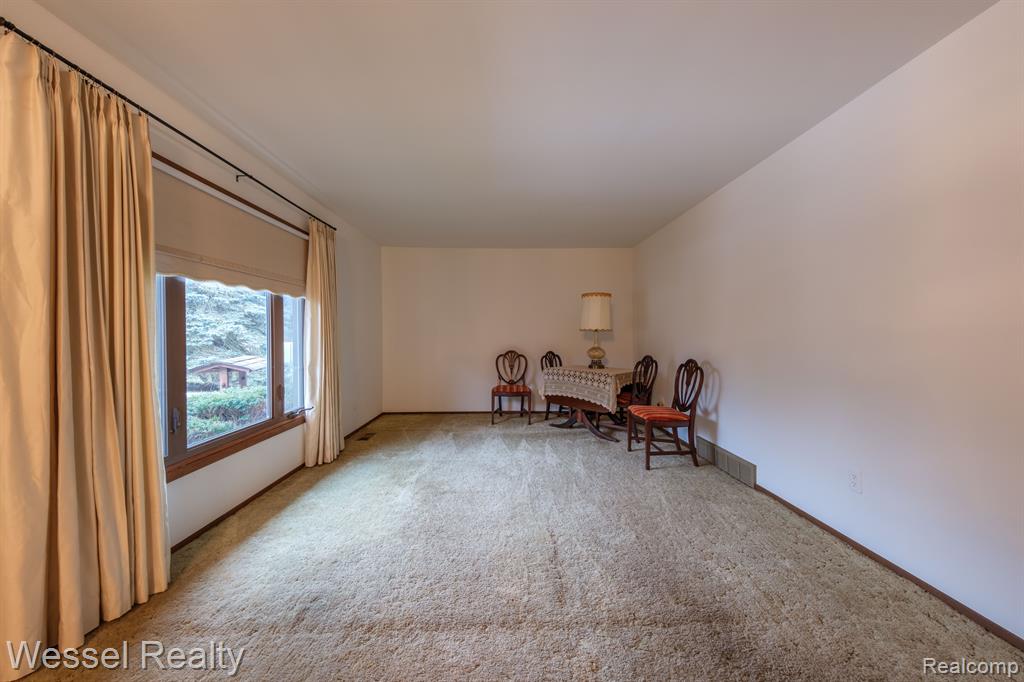 29720 ARMADA RIDGE Road, Richmond, MI 48062 — Photo 10