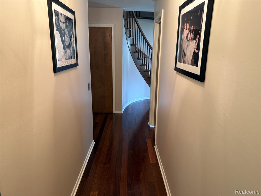 5540 Bostall Woods Drive, Rochester, MI 48306 — Photo 40