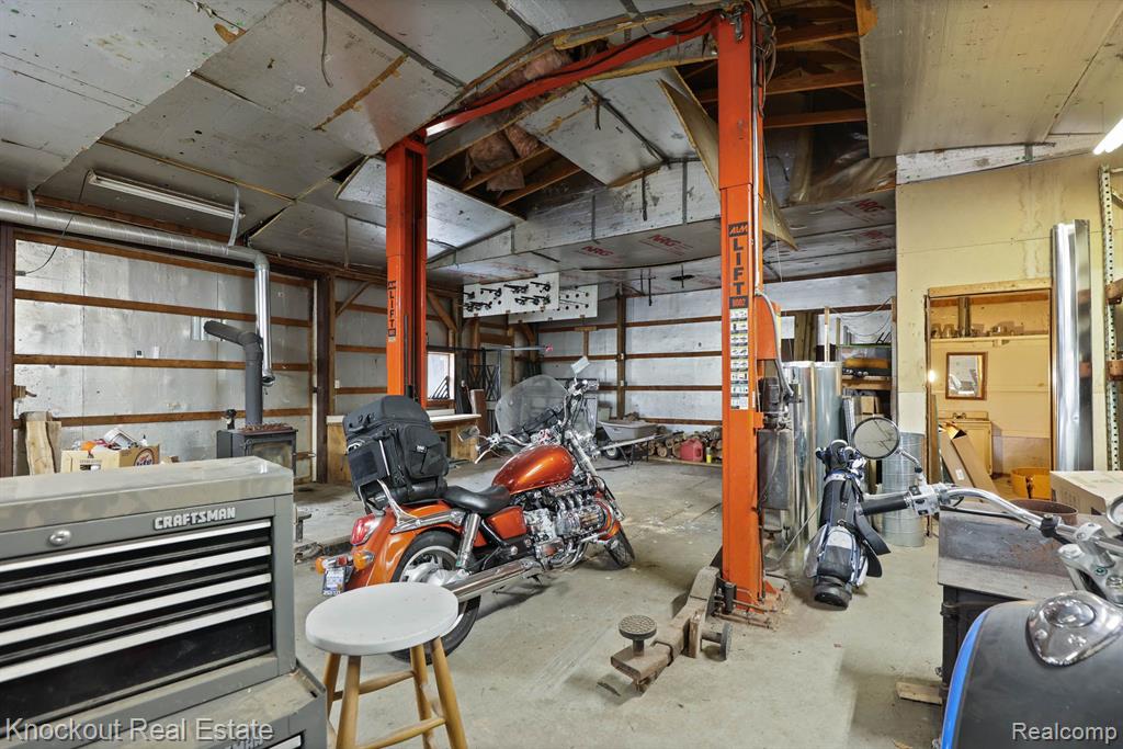 8661 VASSAR Road, Millington, MI 48746 — Photo 47