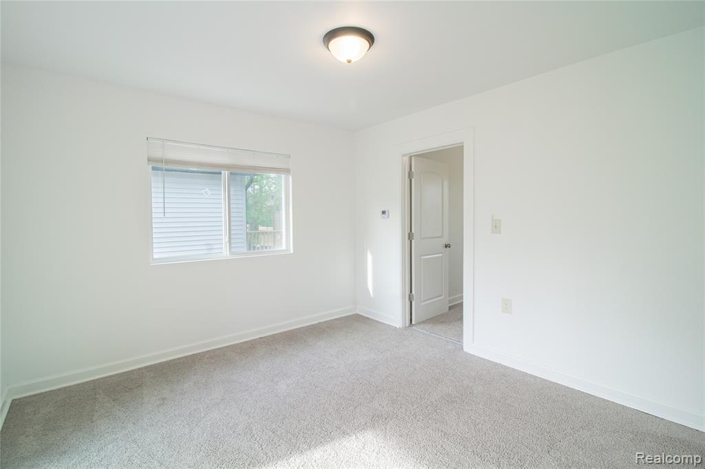 18844 Syracuse Street, Detroit, MI 48234 — Photo 12