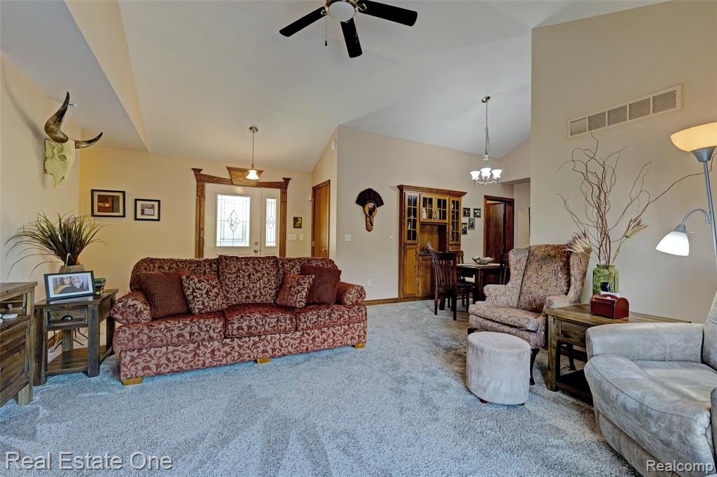 5899 Cobblestone Drive, Almont, MI 48461 — Photo 4