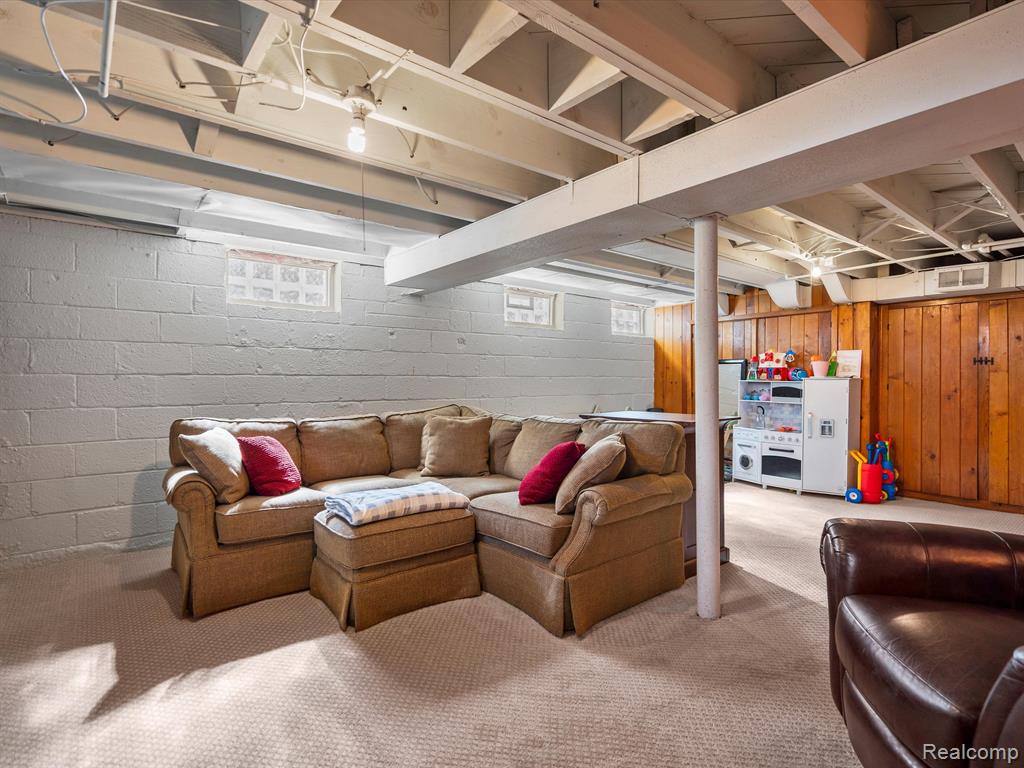 4420 SAMOSET Road, Royal Oak, MI 48073 — Photo 34