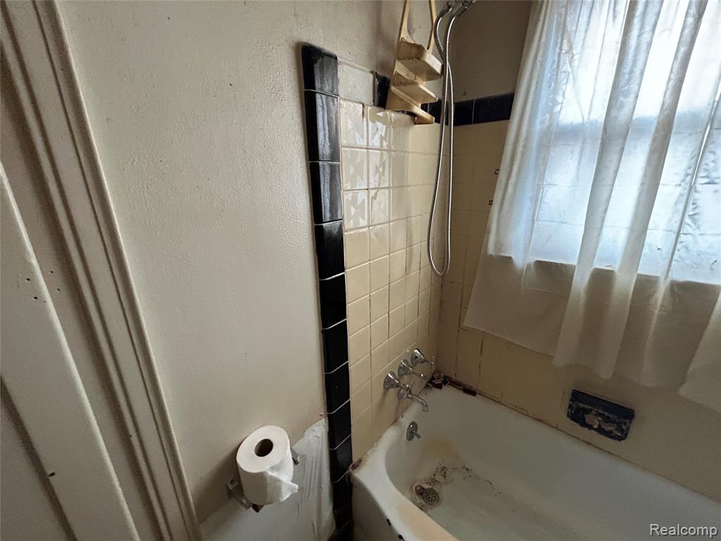 12219 Stout Street, Detroit, MI 48228 — Photo 30