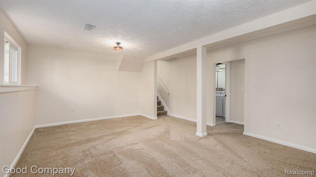 7250 SANDY BEACH Drive, Waterford, MI — Photo 20