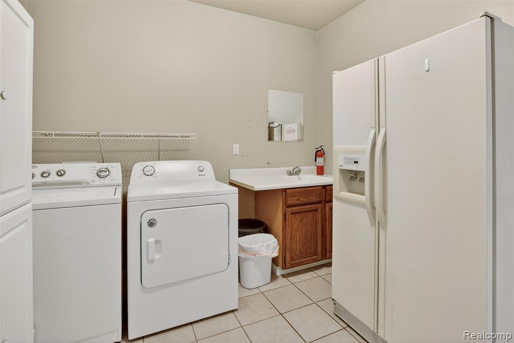 1449 Coutant Street, Flushing, MI 48433 — Photo 7