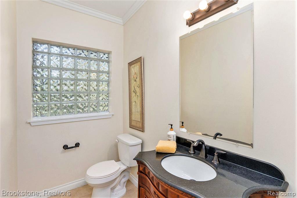 6533 POST OAK Drive, West Bloomfield, MI — Photo 18