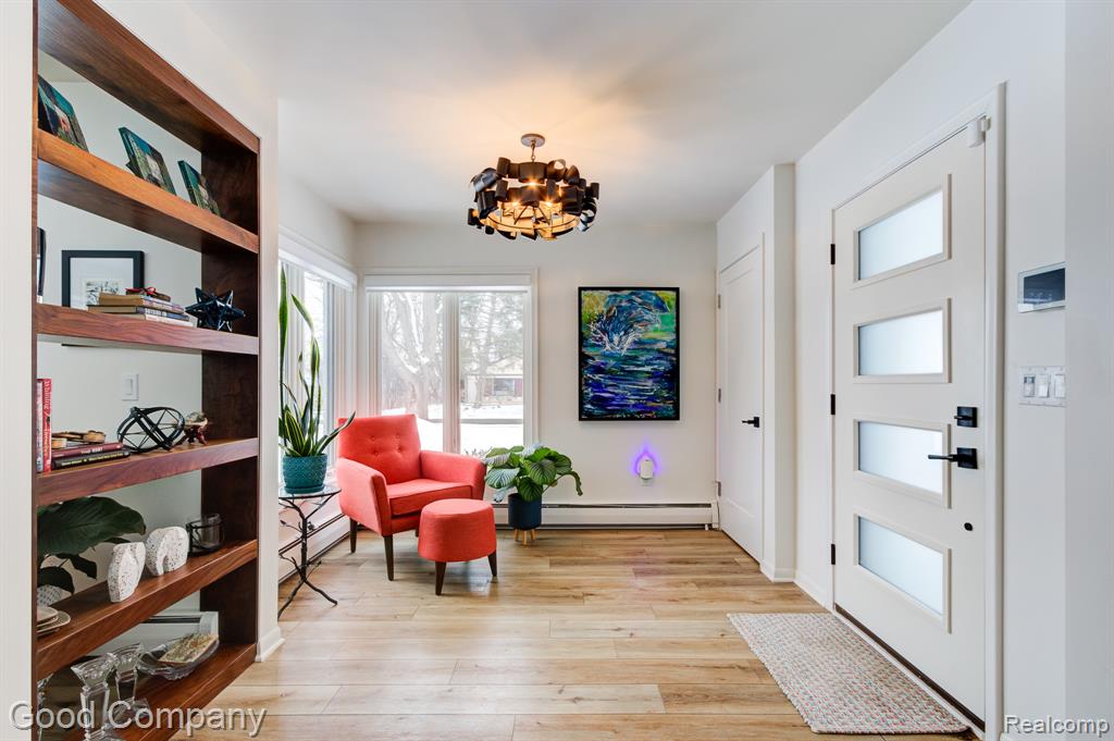 805 N Pemberton Road, Bloomfield Hills, MI 48302 — Photo 6