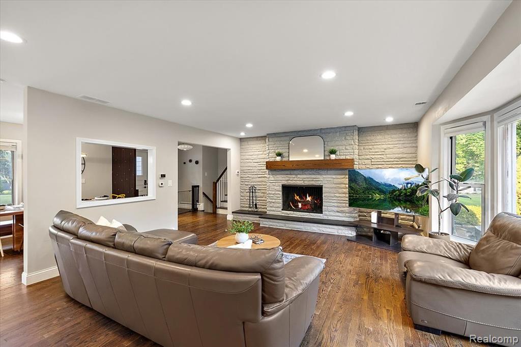 4521 Coachmaker Drive, Bloomfield Hills, MI 48302 — Photo 11