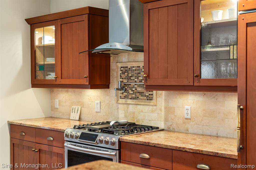 797 WASHINGTON Road, Grosse Pointe, MI 48230 — Photo 12