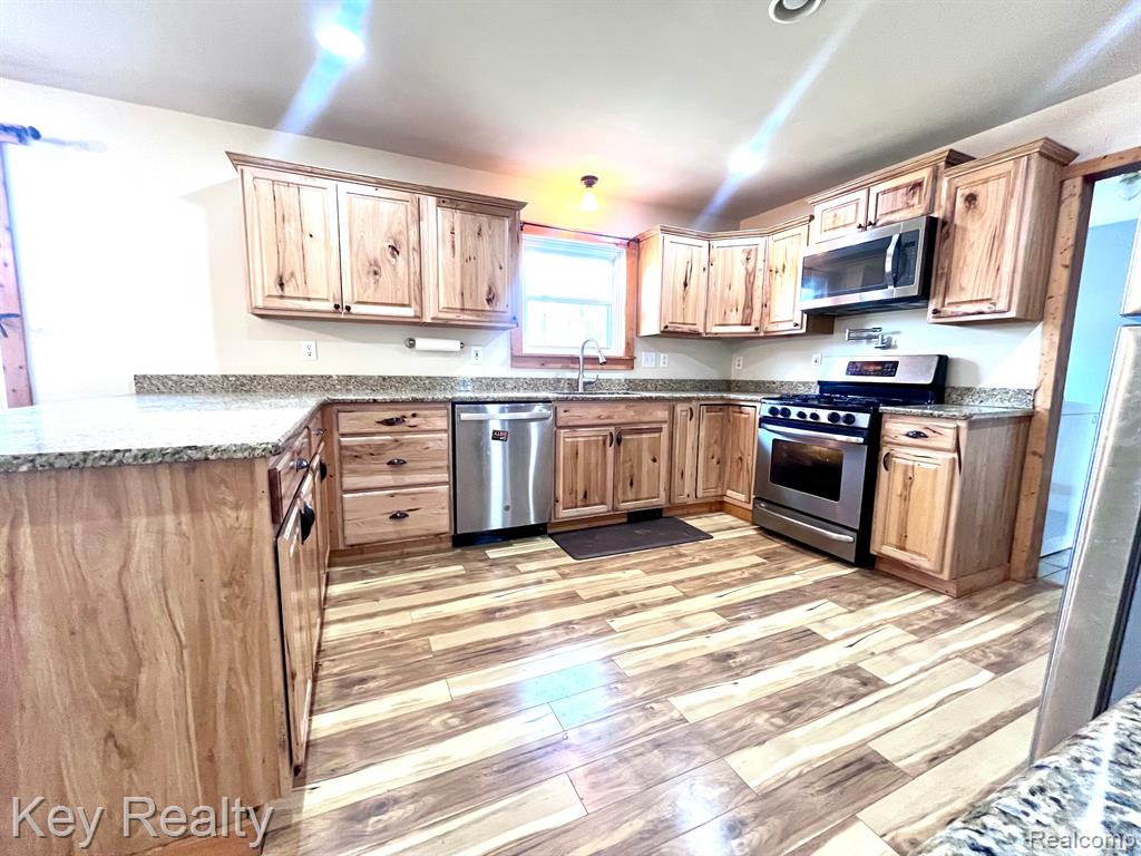 40030 WILLIS Road, Belleville, MI 48111 — Photo 19