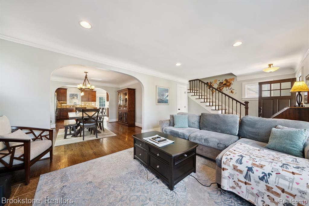 718 Irving Avenue, Royal Oak, MI 48067 — Photo 11