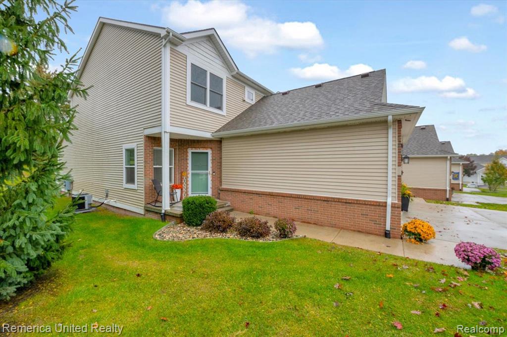 5908 Woodruff View Drive, Brighton, MI 48116 — Photo 29