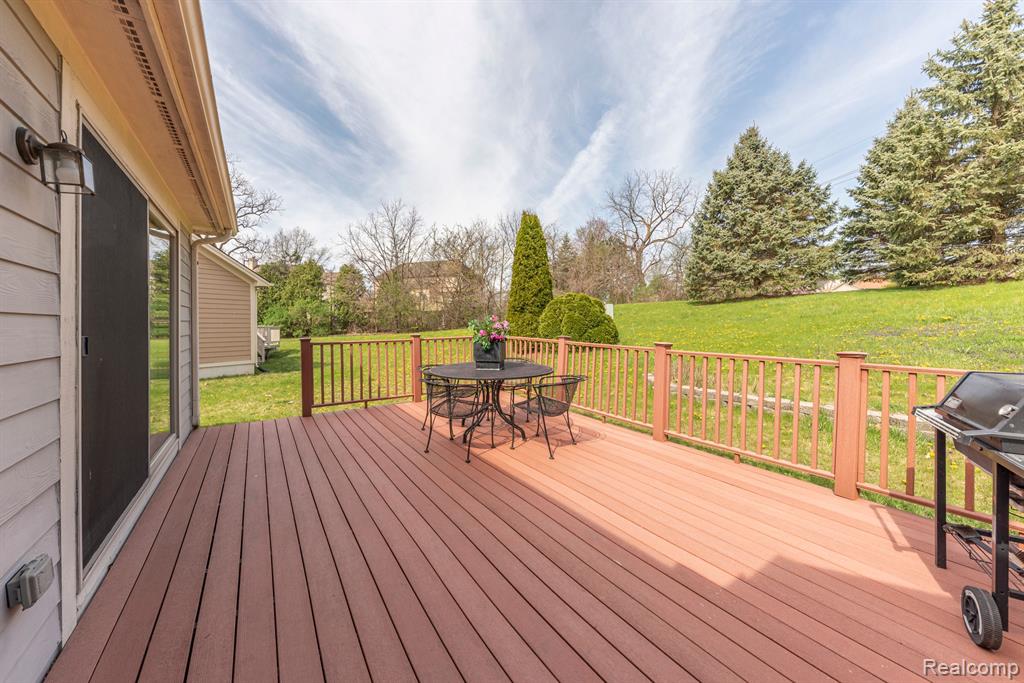 4036 BOULDER POND Drive, 15, Ann Arbor, MI 48108 — Photo 5