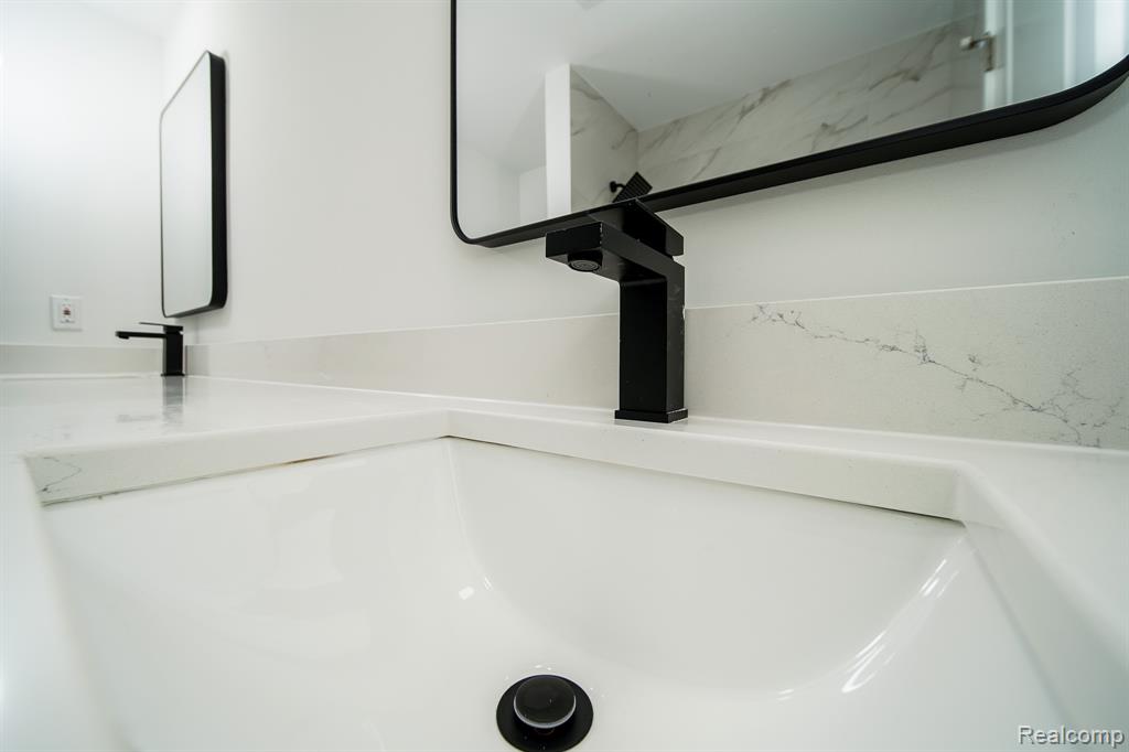 7382 Irongate Road, Canton, MI 48187 — Photo 40