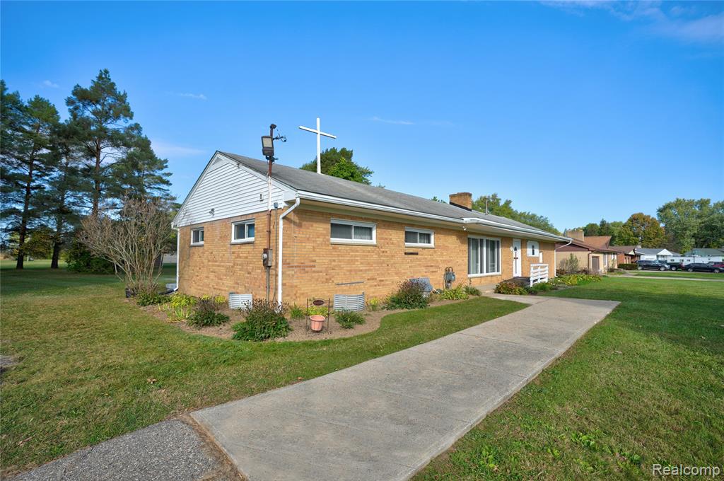 6577 Garden Drive, Mount Morris, MI 48458 — Photo 9