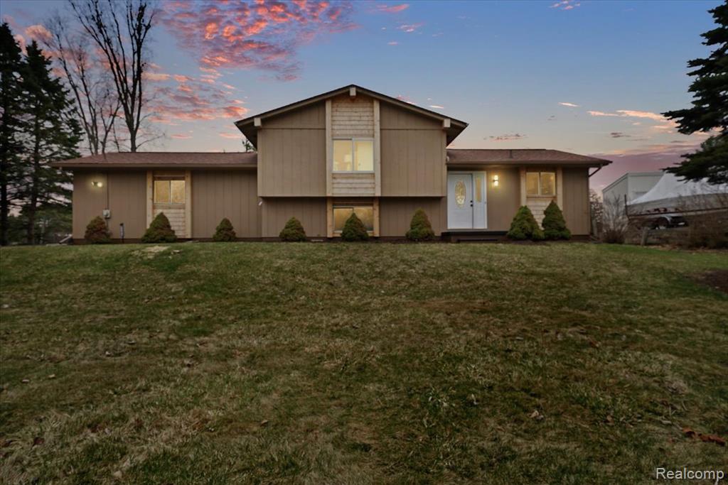 1365 Thistleridge, Groveland, MI 48442 — Photo 49