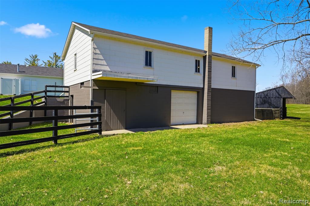 8636 Tindall Road, Davisburg, MI 48350 — Photo 40