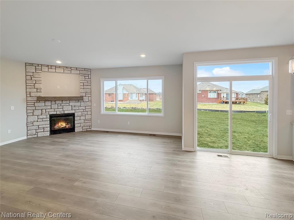 53183 (Move in ready) Woodland, Chesterfield, MI 48047 — Photo 13
