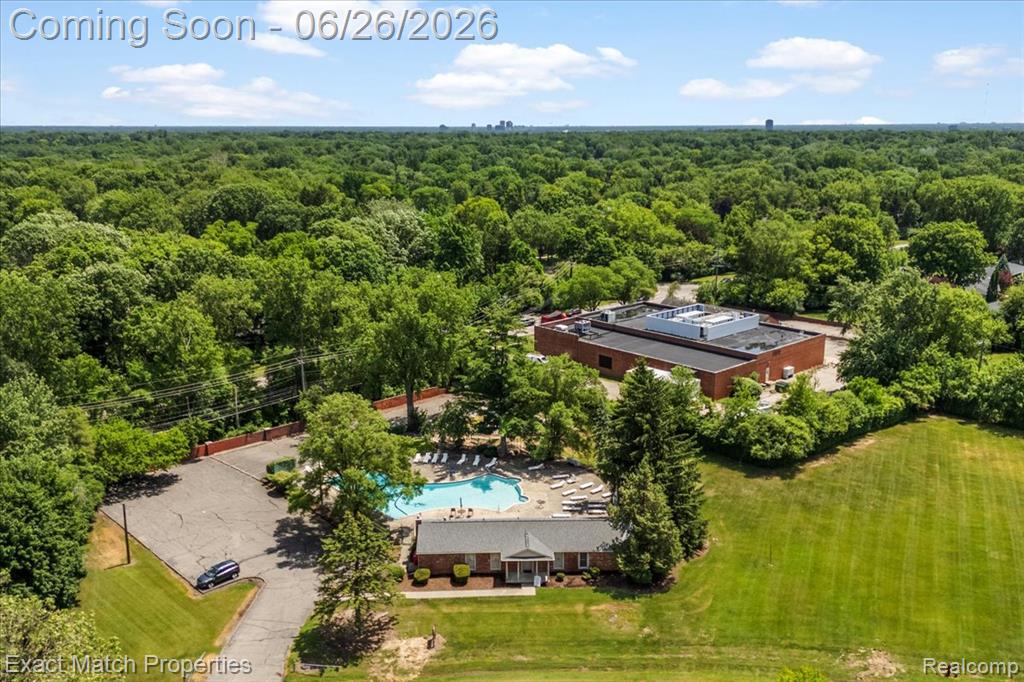 6737 Alderley Way, West Bloomfield, MI — Photo 62
